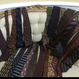 24 designer ties. Armani, Zegna, Boss and more